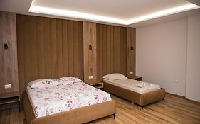 Donantelo Hotel Vlore